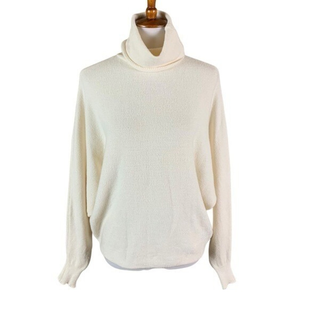 Suzy D London Ivory Turtleneck Sweater Womens One Size Long Sleeve Knit Top